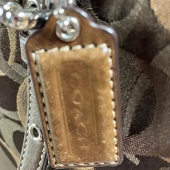 Coach Gallery Optic Signature Tote Bag Vintage Chocolate Monogram Canvas EUC - Picture 13 of 16